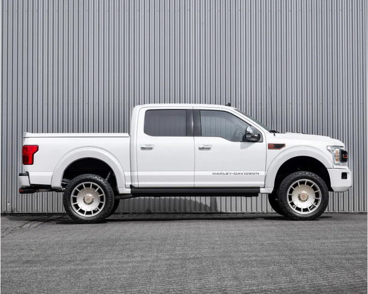 Interior photo 4: شاحنة البيك أب, الشاحنات الصغيرة كابينة مزدوجة جديد Ford USA F-150 Harley Davidson V8 5.0L Nieuw Staat