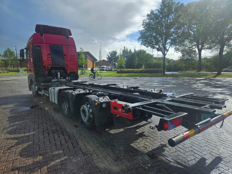 MAN TGX 24.400 6X2 BDF Euro 6 Kooiaap aansluiting - شاحنات الحاويات/ جسم علوي قابل للتغيير شاحنة: صور 4 MAN TGX 24.400 6X2 BDF Euro 6 Kooiaap aansluiting - شاحنات الحاويات/ جسم علوي قابل للتغيير شاحنة: صور 4