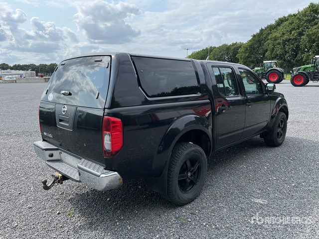 2008 Nissan Navara 4x4 Dual Cab Pickup - شاحنة البيك أب: صور 4 2008 Nissan Navara 4x4 Dual Cab Pickup - شاحنة البيك أب: صور 4