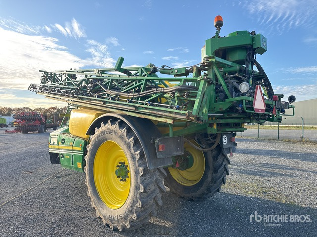 2013 John Deere R962i Pull-Type Sprayer - آلة الرش المقطورة: صور 3 2013 John Deere R962i Pull-Type Sprayer - آلة الرش المقطورة: صور 3