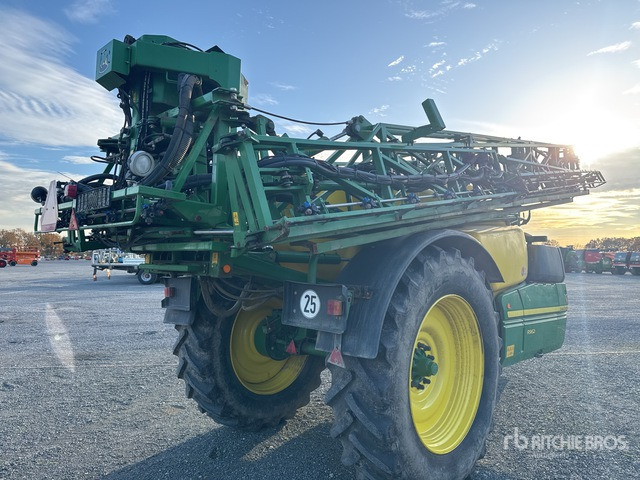 2013 John Deere R962i Pull-Type Sprayer - آلة الرش المقطورة: صور 4 2013 John Deere R962i Pull-Type Sprayer - آلة الرش المقطورة: صور 4