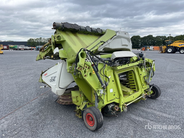 2015 Claas ORBIS900 Forage Harvester Header - معدات حصادة الأعلاف: صور 3 2015 Claas ORBIS900 Forage Harvester Header - معدات حصادة الأعلاف: صور 3