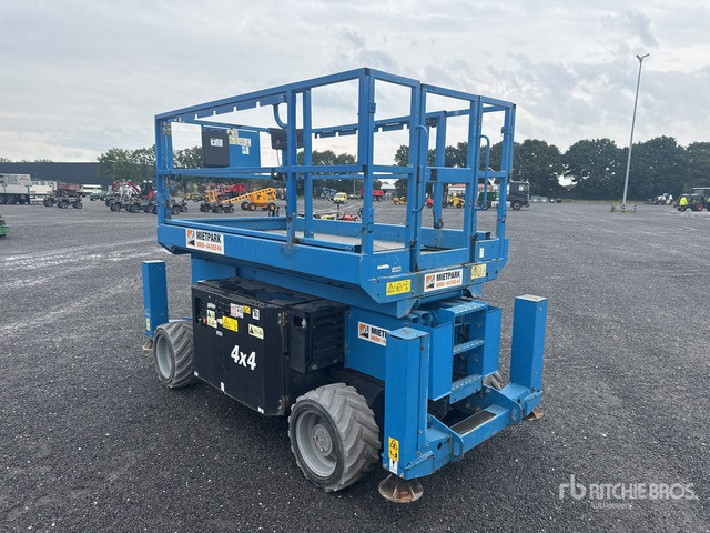 2016 Genie GS2669 Scissor Lift - رافعات مقصية: صور 3 2016 Genie GS2669 Scissor Lift - رافعات مقصية: صور 3