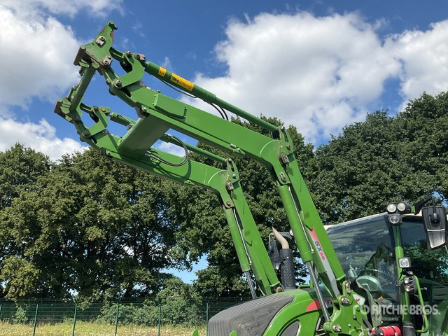 2020 Fendt 724 Vario S4 Profi 4WD Tractor - جرار: صور 5 2020 Fendt 724 Vario S4 Profi 4WD Tractor - جرار: صور 5