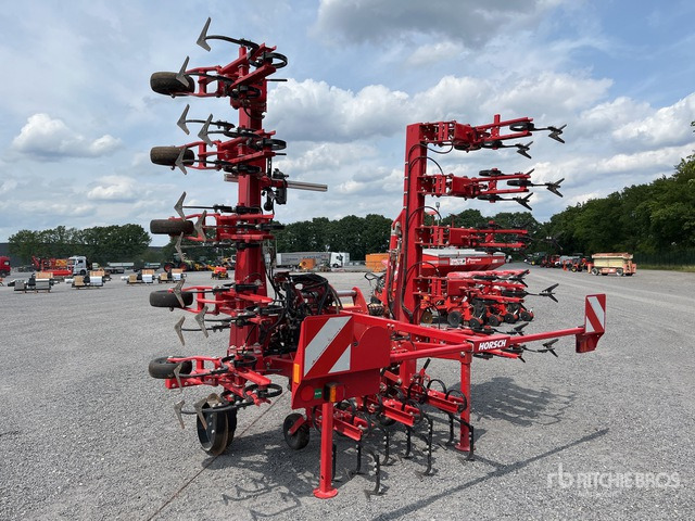 2021 Horsch Transformer 6VF 6 m 3-Point Unkrautstriegel - ال معدات حراثه: صور 4 2021 Horsch Transformer 6VF 6 m 3-Point Unkrautstriegel - ال معدات حراثه: صور 4