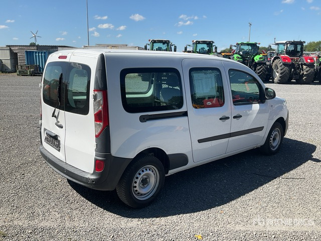 2021 Renault Kangoo 1.5DCI MAXI Cargo Van - الشاحنات الصغيرة: صور 4 2021 Renault Kangoo 1.5DCI MAXI Cargo Van - الشاحنات الصغيرة: صور 4