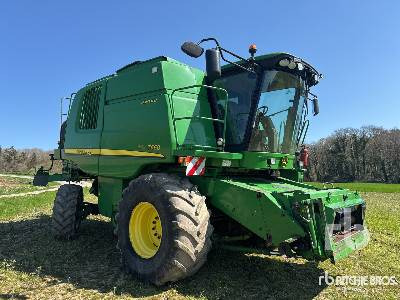 JOHN DEERE T660 HILLMASTER 4x4 - حصادة شاملة: صور 4 JOHN DEERE T660 HILLMASTER 4x4 - حصادة شاملة: صور 4