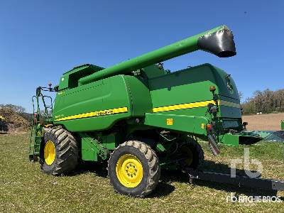 JOHN DEERE T660 HILLMASTER 4x4 - حصادة شاملة: صور 2 JOHN DEERE T660 HILLMASTER 4x4 - حصادة شاملة: صور 2