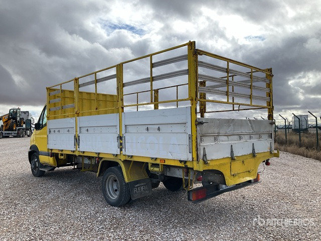 2000 Renault Mascott 4x2 Flatbed Truck - شاحنات مسطحة: صور 2 2000 Renault Mascott 4x2 Flatbed Truck - شاحنات مسطحة: صور 2
