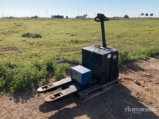 2006 BT TW20AC Electric Pallet Jack - معدات الرفع منخفض المستوى: صور 1 2006 BT TW20AC Electric Pallet Jack - معدات الرفع منخفض المستوى: صور 1