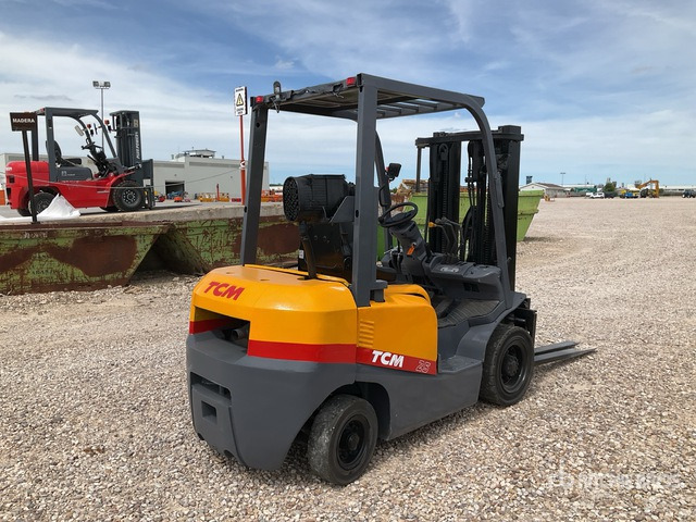 2008 TCM FHD25T3 Forklift - رافعة شوكية: صور 3 2008 TCM FHD25T3 Forklift - رافعة شوكية: صور 3