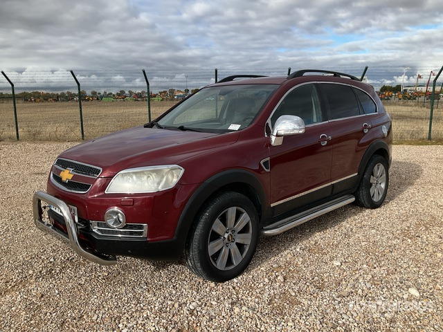2010 Chevrolet Captiva Automobile - سيارة دفع رباعي: صور 1 2010 Chevrolet Captiva Automobile - سيارة دفع رباعي: صور 1