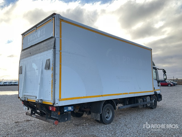 2012 Iveco Eurocargo 75E18 4x2 Van Truck - بصندوق مغلق شاحنة: صور 3 2012 Iveco Eurocargo 75E18 4x2 Van Truck - بصندوق مغلق شاحنة: صور 3