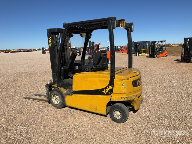 2013 Yale ERP30VL Electric Forklift - رافعة شوكية كهربائية: صور 3 2013 Yale ERP30VL Electric Forklift - رافعة شوكية كهربائية: صور 3