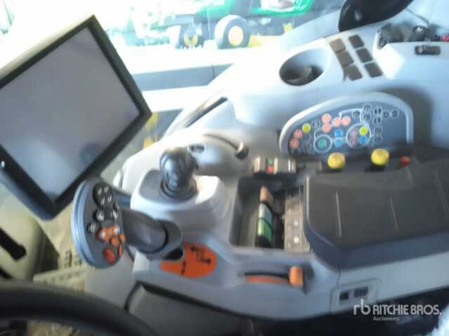 2015 New Holland T7.250 4WD Tractor - جرار: صور 4 2015 New Holland T7.250 4WD Tractor - جرار: صور 4