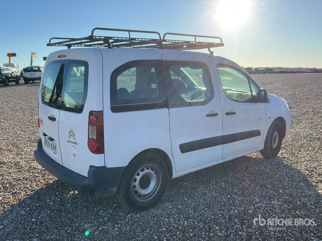 2017 Citroen Berlingo Passenger Van - صغيرة, ميكروباص: صور 3 2017 Citroen Berlingo Passenger Van - صغيرة, ميكروباص: صور 3