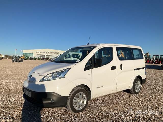 2019 Nissan E-NV200 Electric Passenger Van - صغيرة, ميكروباص: صور 1 2019 Nissan E-NV200 Electric Passenger Van - صغيرة, ميكروباص: صور 1