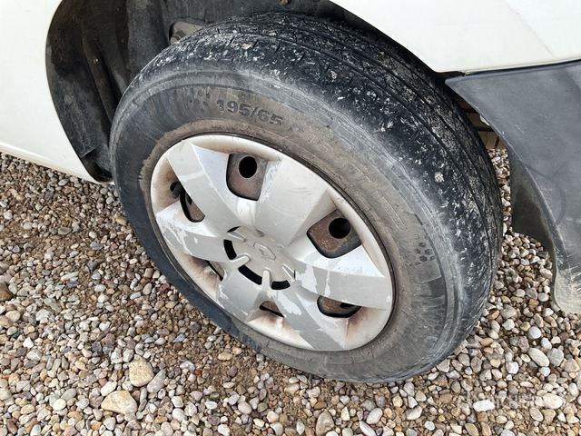 2019 Renault Kangoo Combi Passenger Van - صغيرة, ميكروباص: صور 3 2019 Renault Kangoo Combi Passenger Van - صغيرة, ميكروباص: صور 3