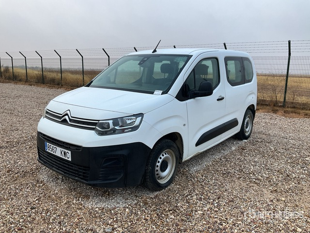 2020 Citroen Berlingo Passenger Van - صغيرة, ميكروباص: صور 2 2020 Citroen Berlingo Passenger Van - صغيرة, ميكروباص: صور 2