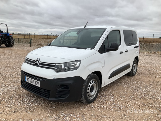 2020 Citroen Berlingo Passenger Van - صغيرة, ميكروباص: صور 1 2020 Citroen Berlingo Passenger Van - صغيرة, ميكروباص: صور 1