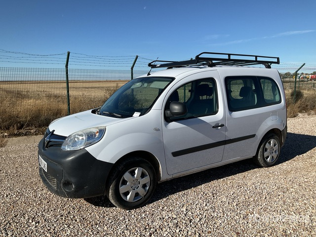 2020 Renault Kangoo Passenger Van - صغيرة, ميكروباص: صور 1 2020 Renault Kangoo Passenger Van - صغيرة, ميكروباص: صور 1