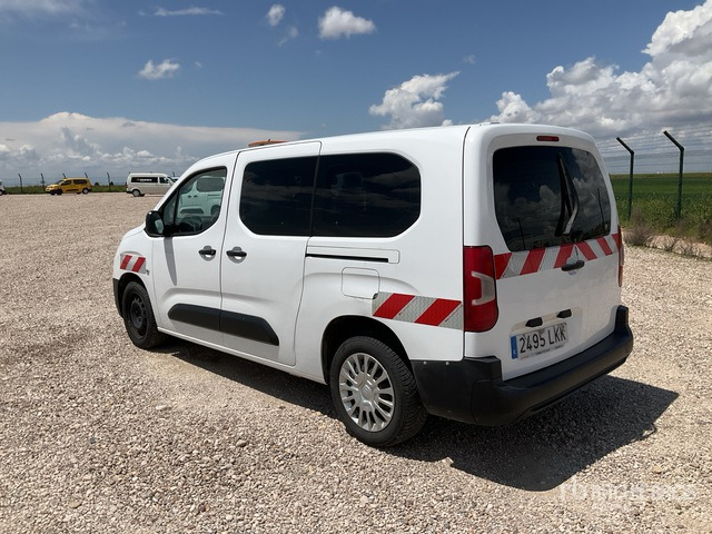 2020 Toyota Proace City Verso 5 Passenger Van - صغيرة, ميكروباص: صور 1 2020 Toyota Proace City Verso 5 Passenger Van - صغيرة, ميكروباص: صور 1