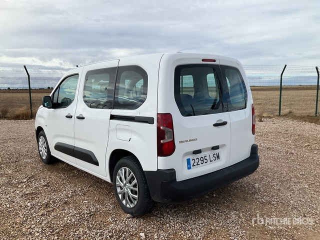 2021 Citroen Berlingo 5 Passenger Van - صغيرة, ميكروباص: صور 3 2021 Citroen Berlingo 5 Passenger Van - صغيرة, ميكروباص: صور 3