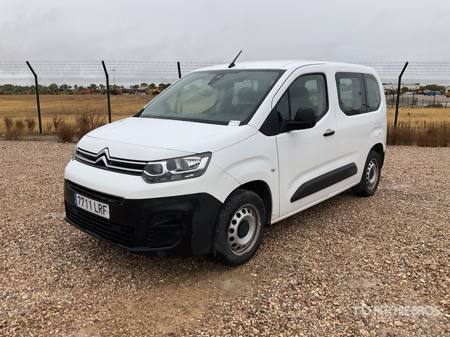 2021 Citroen Berlingo Passenger Van - صغيرة, ميكروباص: صور 3 2021 Citroen Berlingo Passenger Van - صغيرة, ميكروباص: صور 3