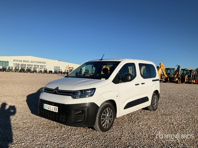 2021 Citroen Berlingo Passenger Van - صغيرة, ميكروباص: صور 1 2021 Citroen Berlingo Passenger Van - صغيرة, ميكروباص: صور 1