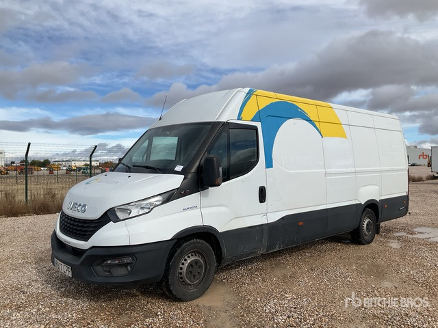 2021 Iveco Daily 35S18 Van Truck - فان: صور 2 2021 Iveco Daily 35S18 Van Truck - فان: صور 2