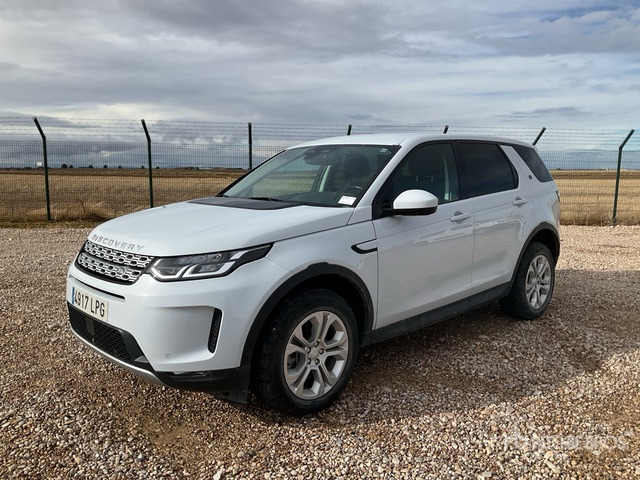 2021 Land Rover Discovery Sport SUV - سيارة دفع رباعي: صور 2 2021 Land Rover Discovery Sport SUV - سيارة دفع رباعي: صور 2