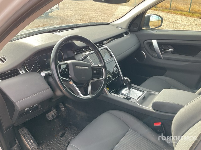 2021 Land Rover Discovery Sport SUV - سيارة دفع رباعي: صور 5 2021 Land Rover Discovery Sport SUV - سيارة دفع رباعي: صور 5