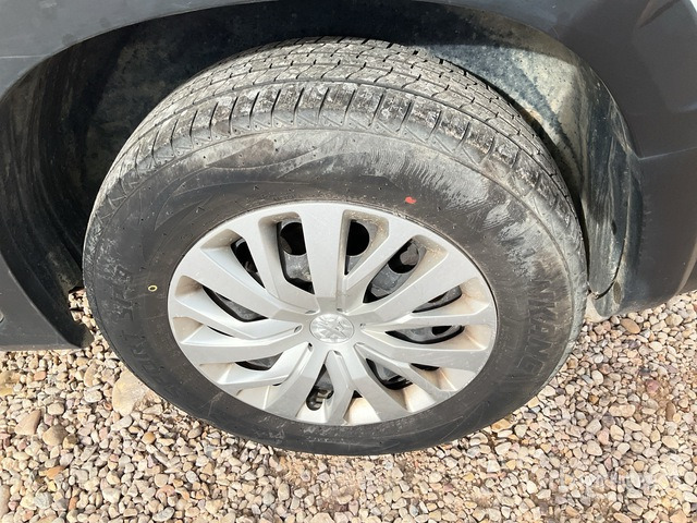 2021 Peugeot Rifter Passenger Van - صغيرة, ميكروباص: صور 5 2021 Peugeot Rifter Passenger Van - صغيرة, ميكروباص: صور 5