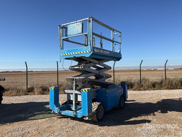Genie GS3268RT Scissor Lift - رافعات مقصية: صور 1 Genie GS3268RT Scissor Lift - رافعات مقصية: صور 1