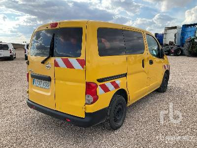NISSAN NV200 - سيارة: صور 3 NISSAN NV200 - سيارة: صور 3