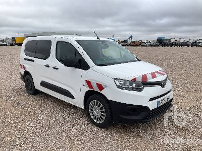 TOYOTA PROACE CITY VER 5 - سيارة: صور 4 TOYOTA PROACE CITY VER 5 - سيارة: صور 4