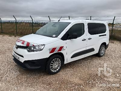 TOYOTA PROACE CITY VER 5 - سيارة: صور 1 TOYOTA PROACE CITY VER 5 - سيارة: صور 1