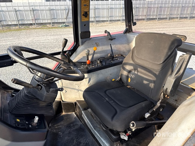 1992 Case 5140 4WD Tractor - جرار: صور 5 1992 Case 5140 4WD Tractor - جرار: صور 5