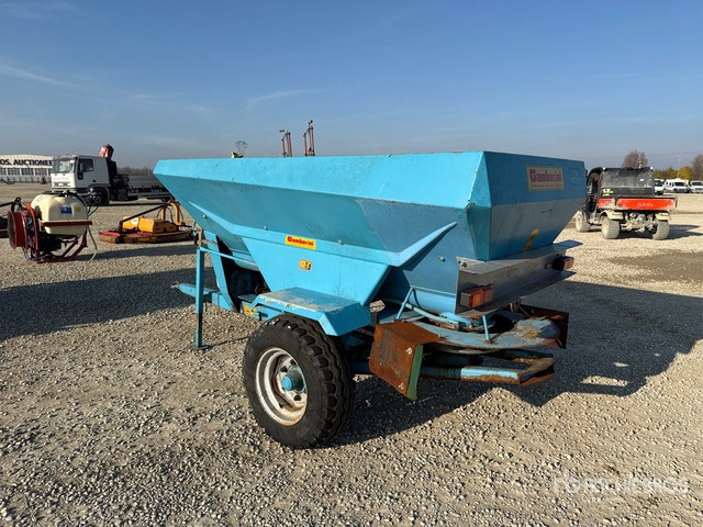 1997 Gamberini GLC2000 Manure Spreader - نثر السماد: صور 2 1997 Gamberini GLC2000 Manure Spreader - نثر السماد: صور 2