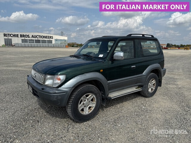 1998 Toyota Land Cruiser SUV Sport Utility Vehicle - سيارة دفع رباعي: صور 2 1998 Toyota Land Cruiser SUV Sport Utility Vehicle - سيارة دفع رباعي: صور 2