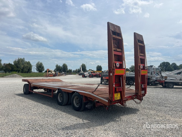 2002 DE Angelis 3R3201 8.45 m Tri/A Flatbed Trailer - عربة مسطحة منخفضة مقطورة: صور 3 2002 DE Angelis 3R3201 8.45 m Tri/A Flatbed Trailer - عربة مسطحة منخفضة مقطورة: صور 3