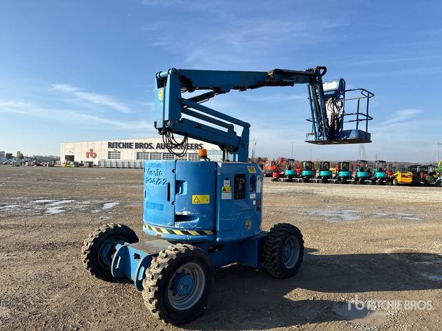 2004 Genie Z-34/22 Diesel Articulating Boom Lift - رافعات سلة مفصلية: صور 3 2004 Genie Z-34/22 Diesel Articulating Boom Lift - رافعات سلة مفصلية: صور 3