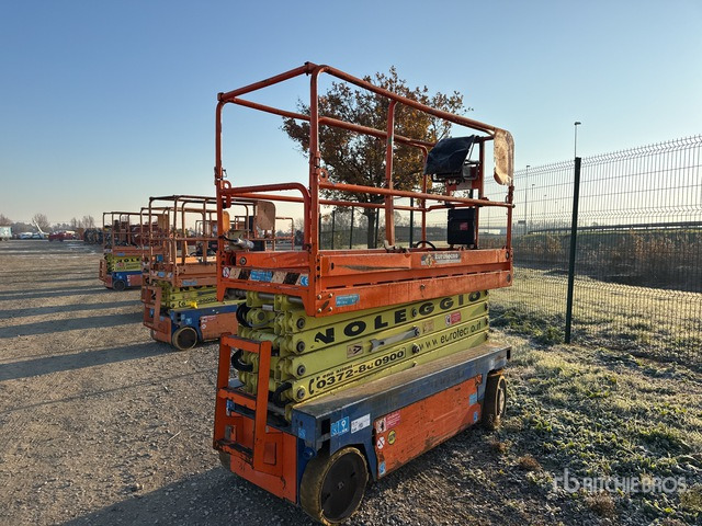 2007 Iteco 10090 Scissor Lift - رافعات مقصية: صور 2 2007 Iteco 10090 Scissor Lift - رافعات مقصية: صور 2