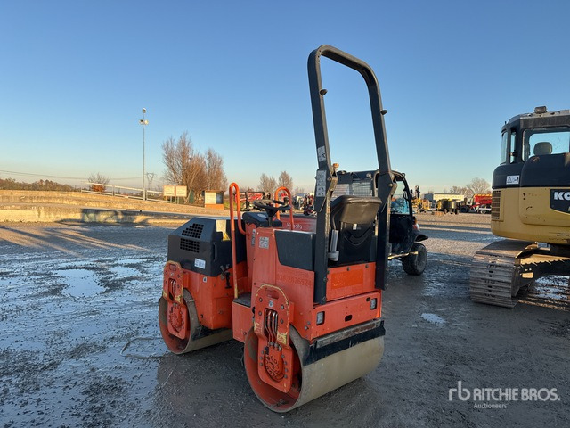 2008 Bomag BW90AD-2 Double Drum Roller - مدحلة الأسفلت: صور 2 2008 Bomag BW90AD-2 Double Drum Roller - مدحلة الأسفلت: صور 2