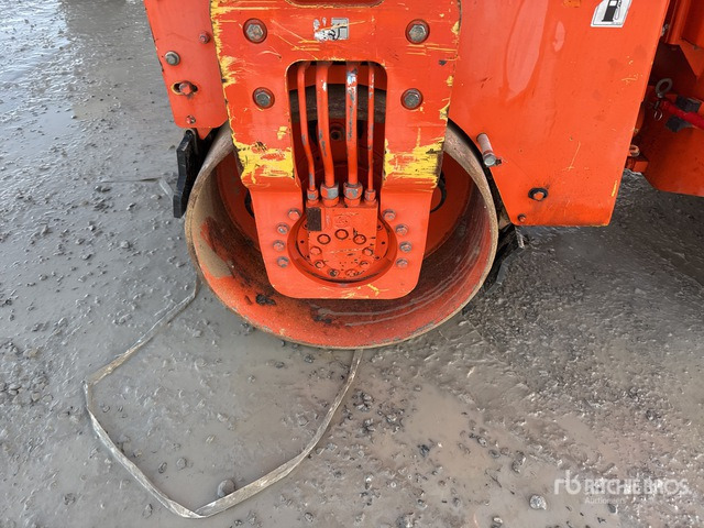 2008 Bomag BW90AD-2 Double Drum Roller - مدحلة الأسفلت: صور 4 2008 Bomag BW90AD-2 Double Drum Roller - مدحلة الأسفلت: صور 4