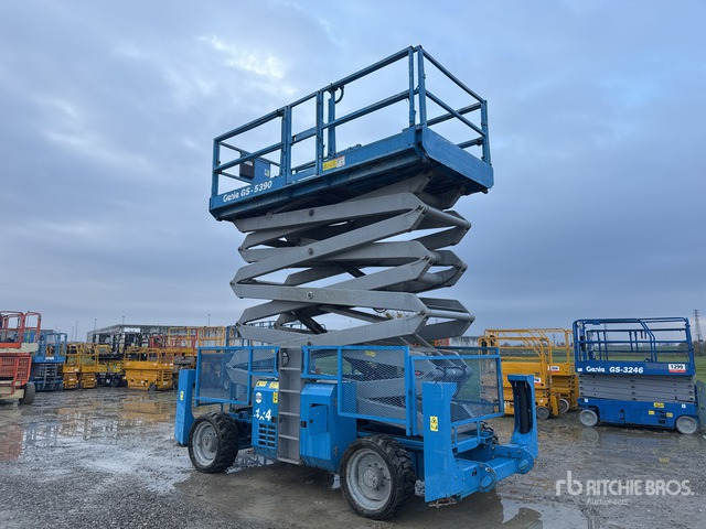 2008 Genie GS-5390RT Diesel Scissor Lift - رافعات مقصية: صور 1 2008 Genie GS-5390RT Diesel Scissor Lift - رافعات مقصية: صور 1