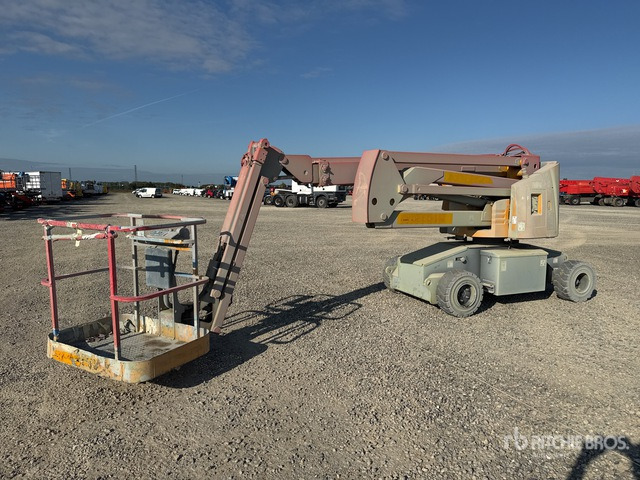 2008 Haulotte HA15IP (Inoperable) Articulating Boom Lift - رافعات سلة مفصلية: صور 3 2008 Haulotte HA15IP (Inoperable) Articulating Boom Lift - رافعات سلة مفصلية: صور 3