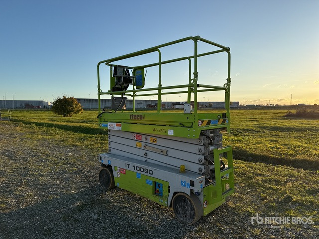 2008 Iteco 10090 Electric (Inoperable) Scissor Lift - رافعات مقصية: صور 2 2008 Iteco 10090 Electric (Inoperable) Scissor Lift - رافعات مقصية: صور 2