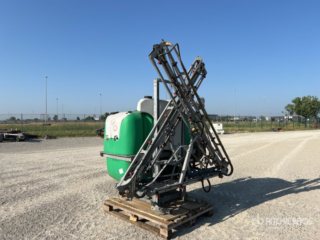 2008 Unigreen ECO 1000 HT 3-Point Hitch Sprayer - آلة الرش المعلقة: صور 3 2008 Unigreen ECO 1000 HT 3-Point Hitch Sprayer - آلة الرش المعلقة: صور 3