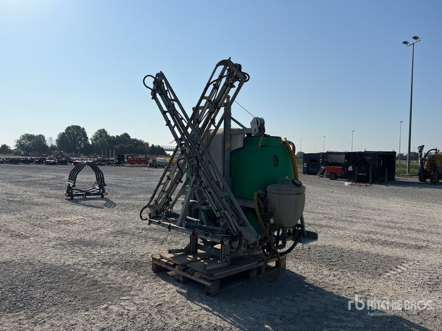 2008 Unigreen ECO 1000 HT 3-Point Hitch Sprayer - آلة الرش المعلقة: صور 4 2008 Unigreen ECO 1000 HT 3-Point Hitch Sprayer - آلة الرش المعلقة: صور 4